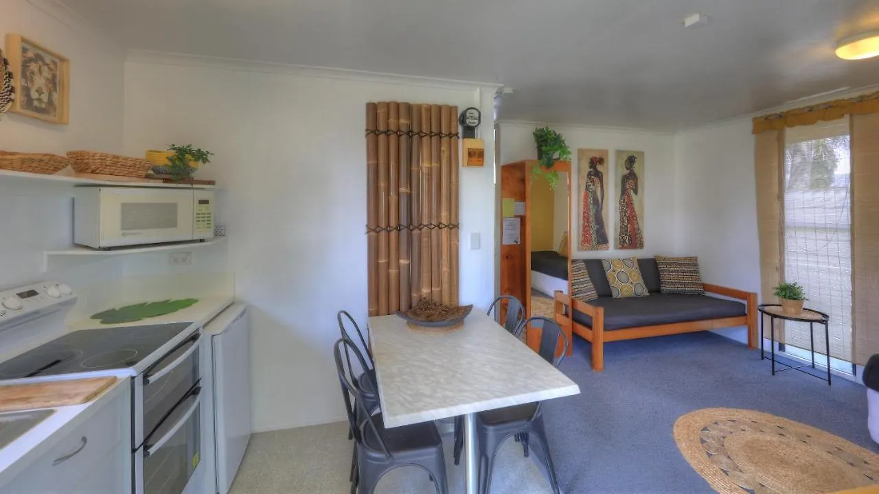 Maroochy River Bungalows Diddillibah 3*,